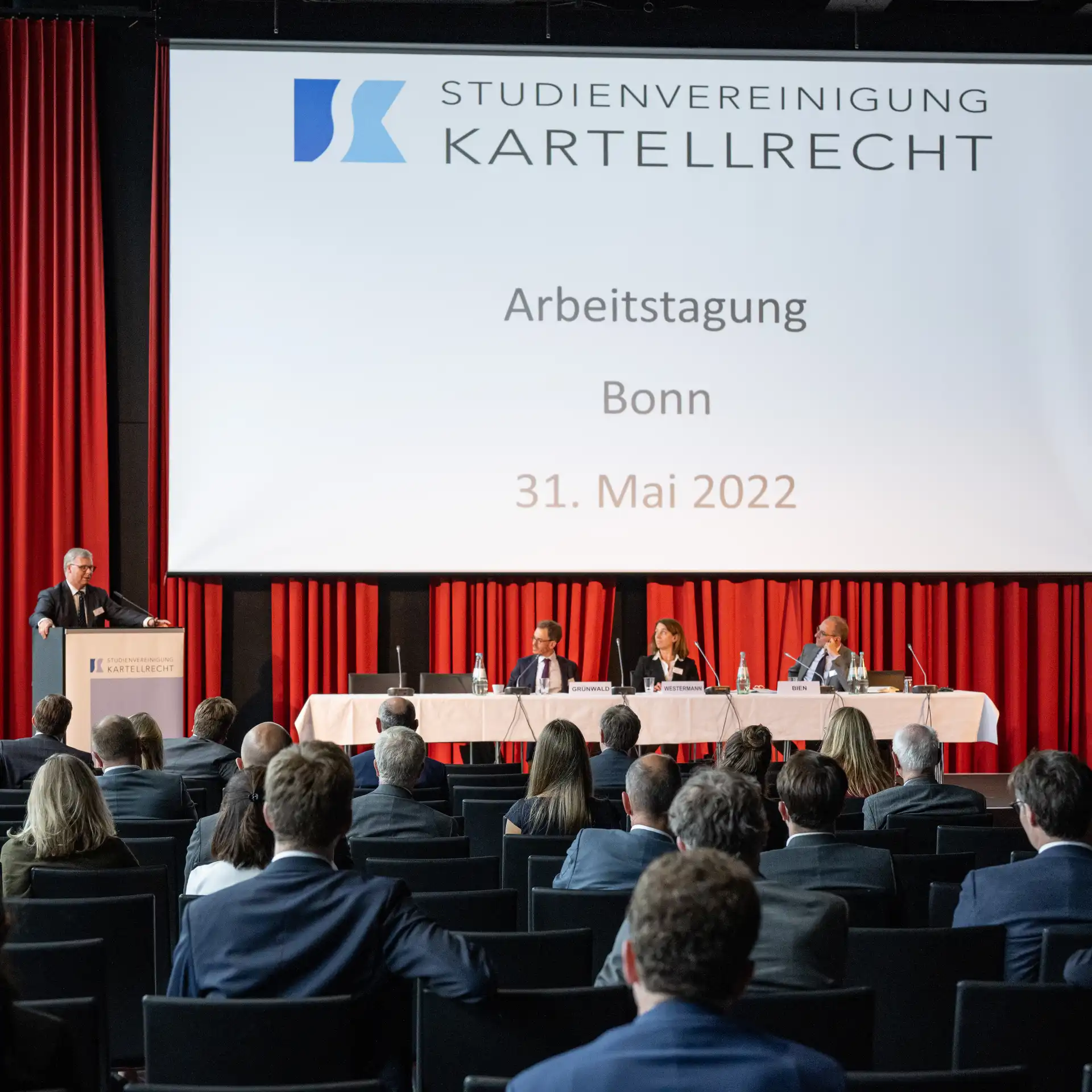 Mitgliederversammlung und Arbeitstagung