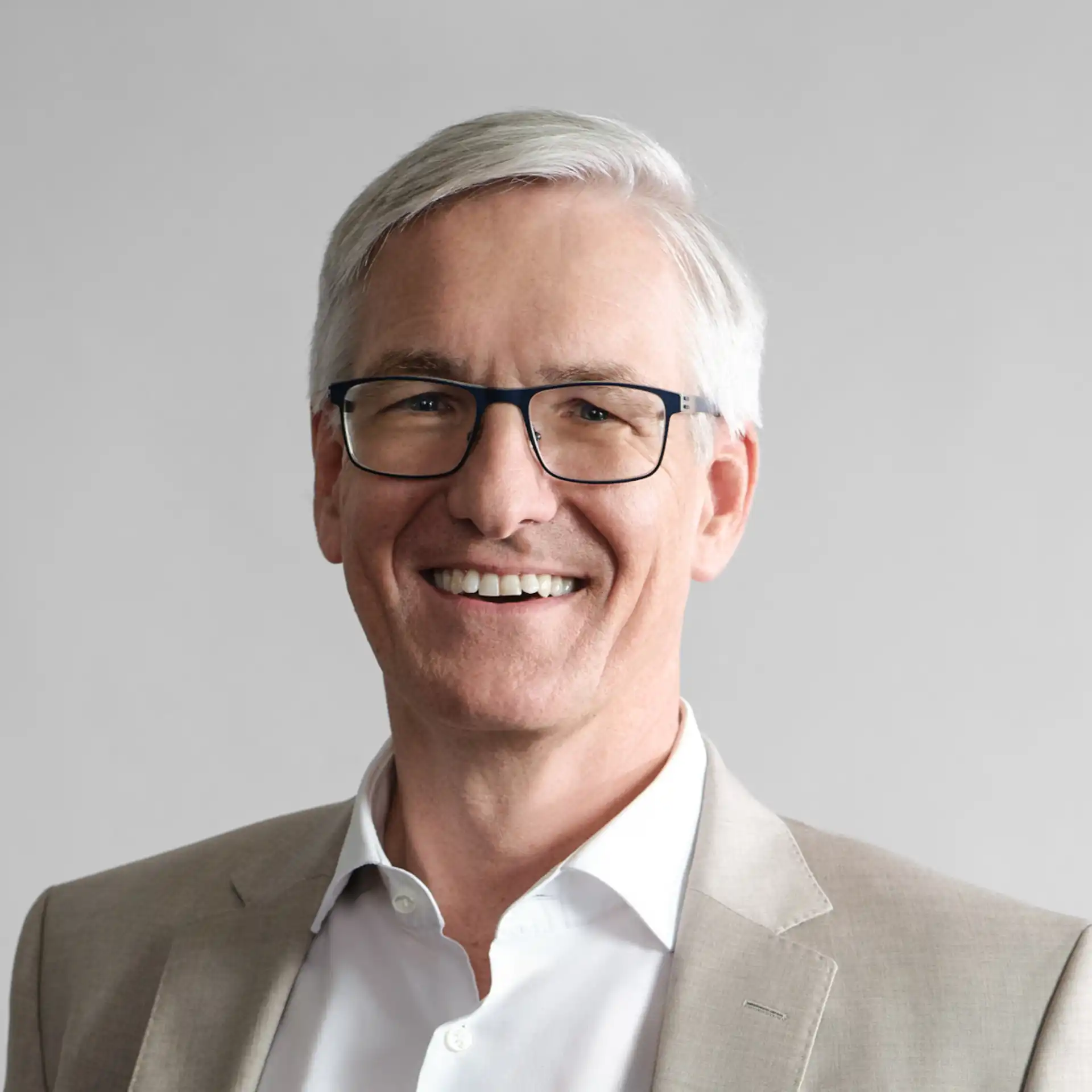 MMag. Dr. Hanno Wollmann